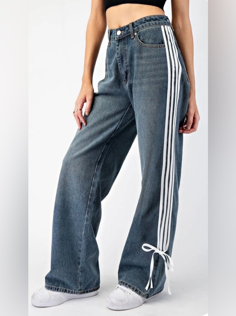 Brand New Eesome side ribbon wide leg jeans S M L